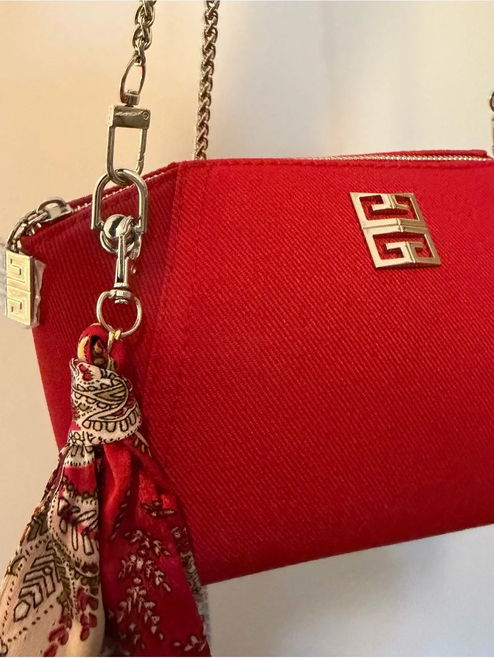 GIVENCHY Red Cosmetic Beauty Bag GWP Vip item NWOT